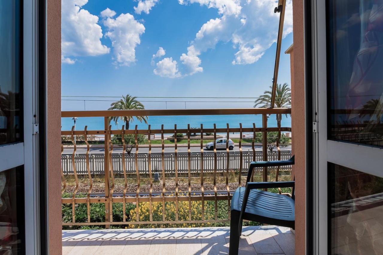 Residence Villa Alda Pietra Ligure Exterior foto